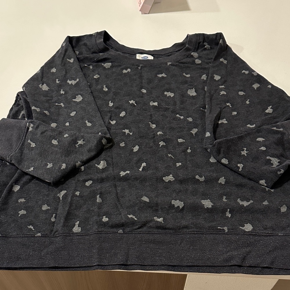 Old Navy Leopard print sweatshirt